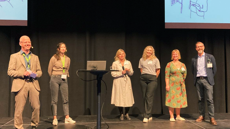 Bild från presentationen "Från skapande av utbildning… till examen". Från vänster: Jan Winkle, Klara Nordström, Elin Jonsson, Tina Hillerborn, Lisa Peterson, John Evans